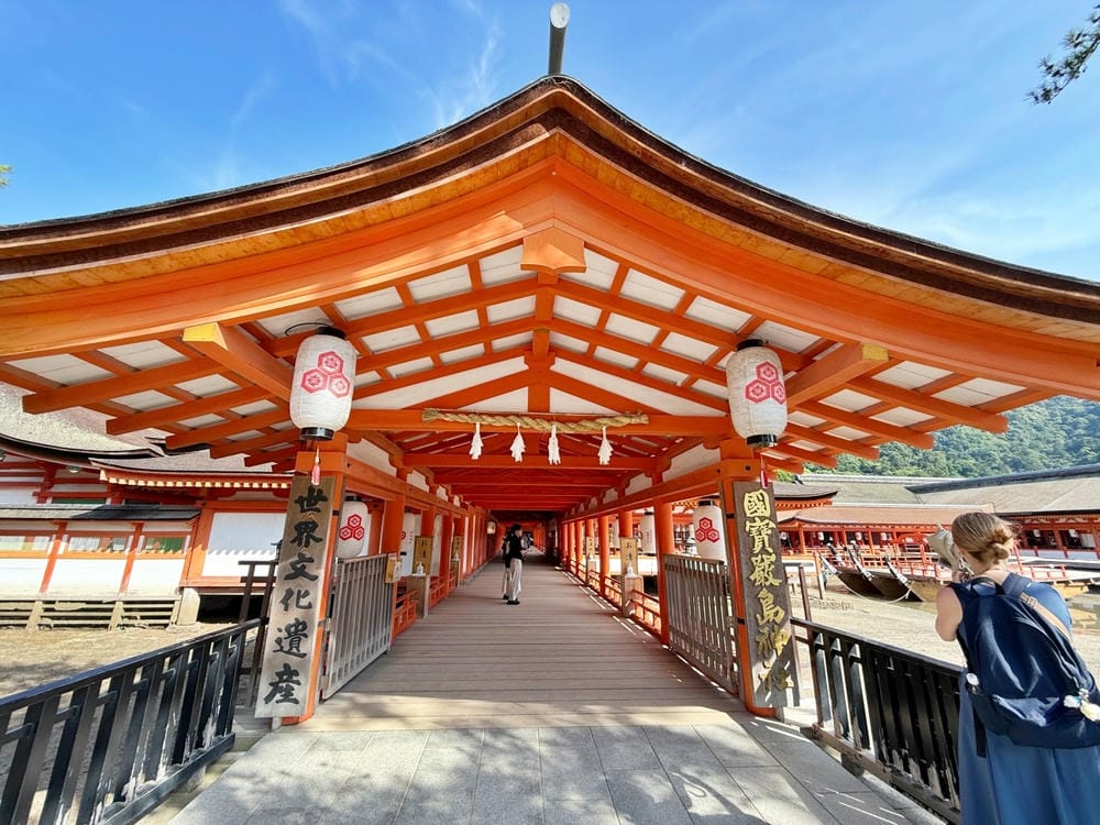 【廣島縣】宮島／嚴島神社：日本三大名景、世界遺產的神之島，來