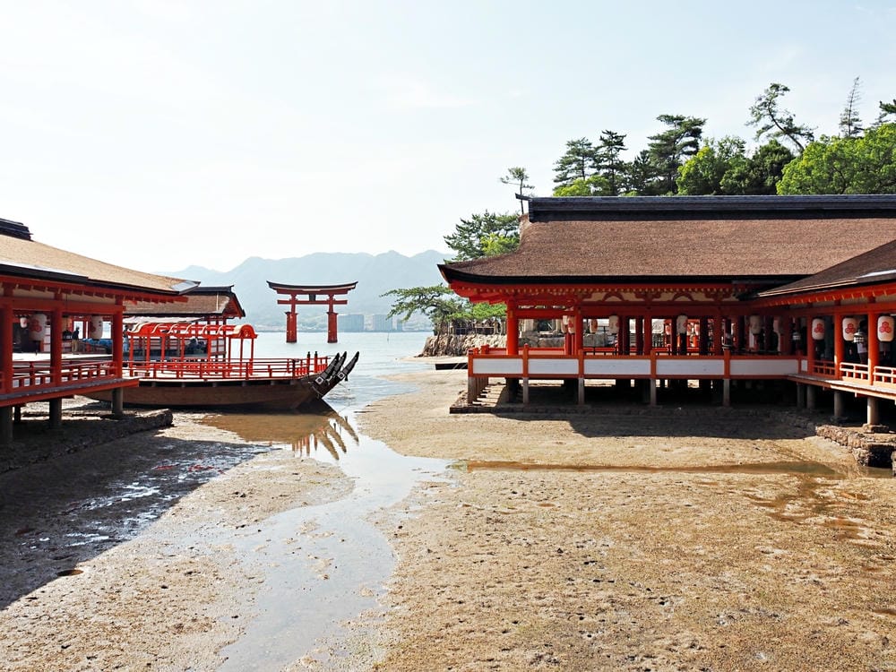 【廣島縣】宮島／嚴島神社：日本三大名景、世界遺產的神之島，來