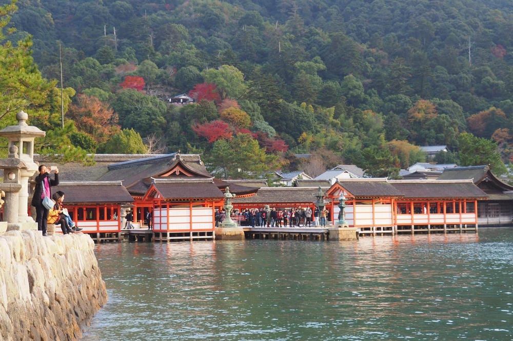 【廣島縣】宮島／嚴島神社：日本三大名景、世界遺產的神之島，來