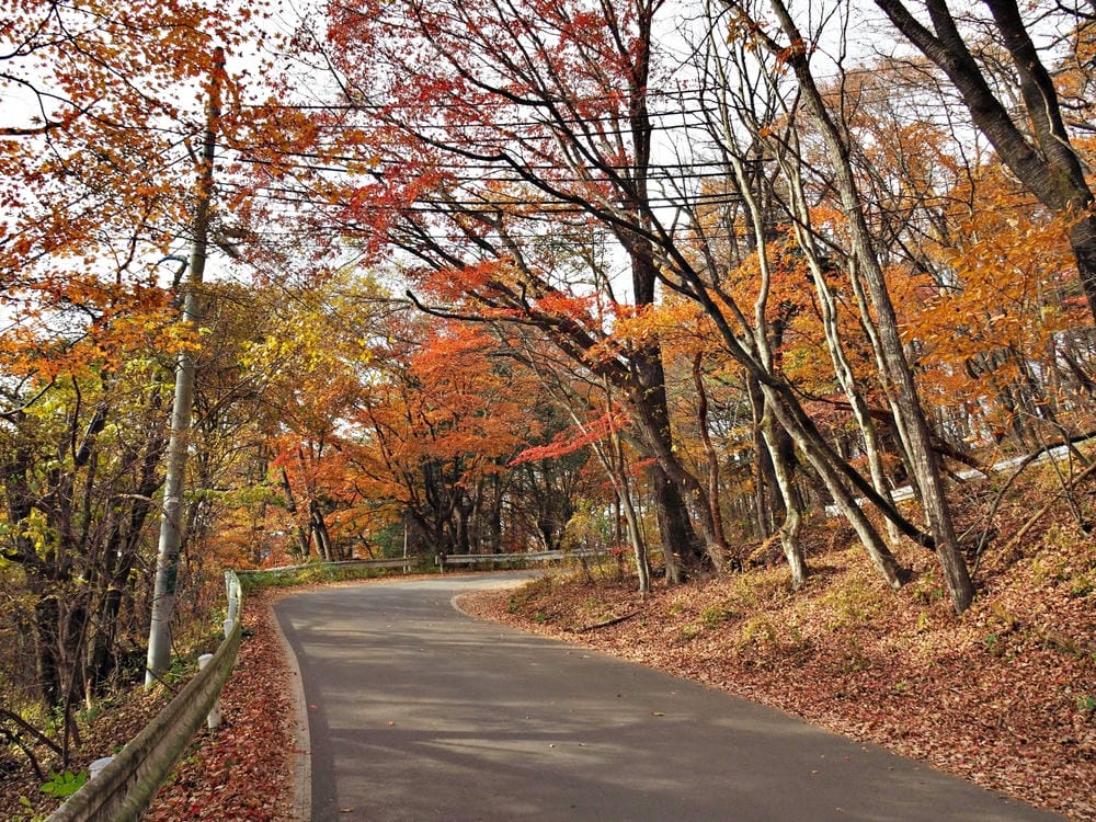 【長野縣|輕井澤】碓氷峠見晴台,站在長野-群馬兩縣交界點,眺 【長野縣|輕井澤】碓氷峠見晴台,站在長野-群馬兩縣交界點,眺