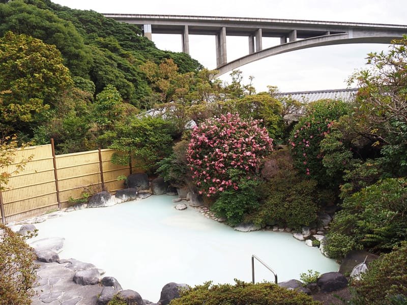【大分縣|別府】・岡本屋旅館:明礬溫泉最古典美的老旅館,世代風華的品味美宿 - 第23張圖 【大分縣|別府】・岡本屋旅館:明礬溫泉最古典美的老旅館,世代風華的品味美宿