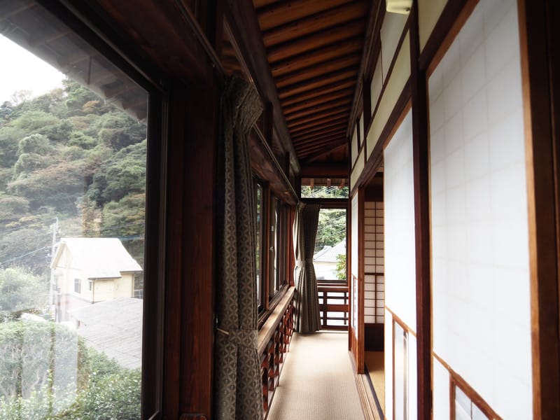 【大分縣|別府】・岡本屋旅館:明礬溫泉最古典美的老旅館,世代風華的品味美宿 - 第12張圖 【大分縣|別府】・岡本屋旅館:明礬溫泉最古典美的老旅館,世代風華的品味美宿